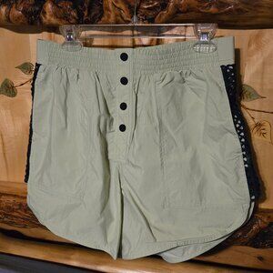 Free People Movement Underdog Shorts Size M  NWOT